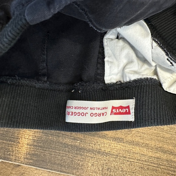 Levi's Girl Joggers - Picture 4 of 8
